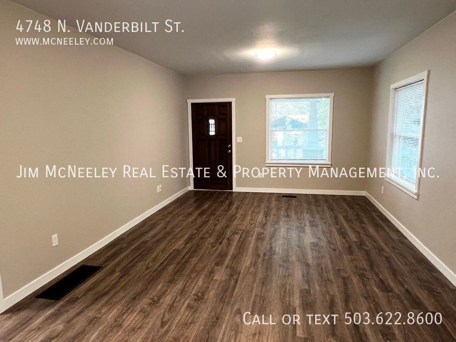 4748 N Vanderbilt St - Photo 4 of 22