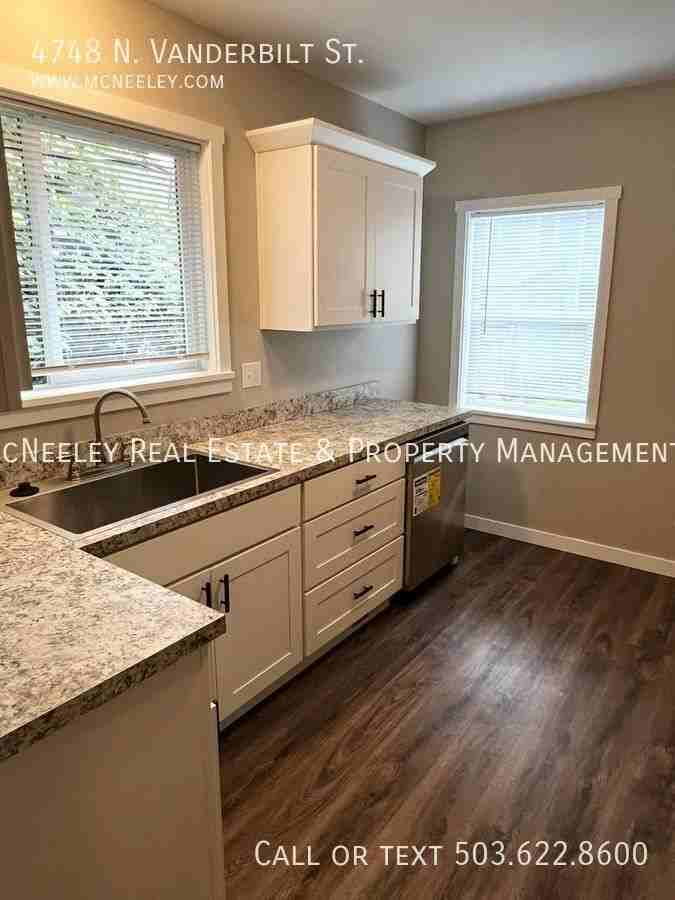 4748 N Vanderbilt St - Photo 5 of 22