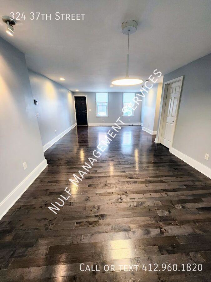 324 37th St - Photo 2 of 11