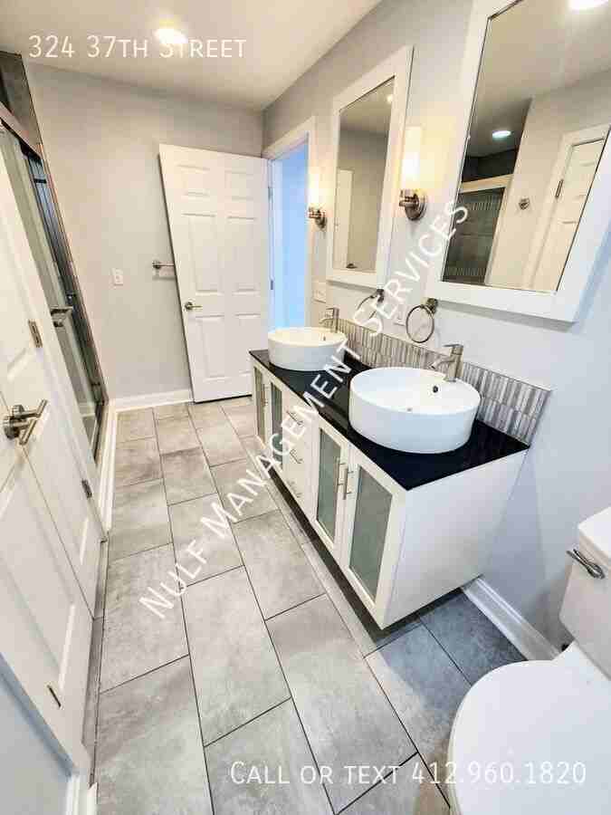 324 37th St - Photo 5 of 11