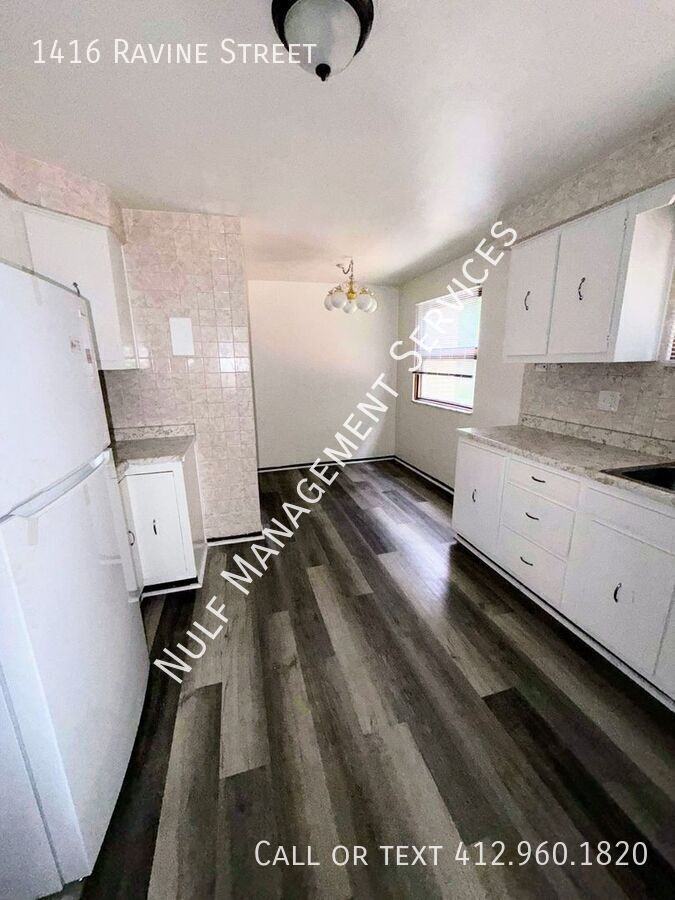 1416 Ravine St - Photo 2 of 10