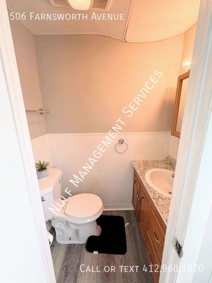 506 Farnsworth Ave - Photo 2 of 9