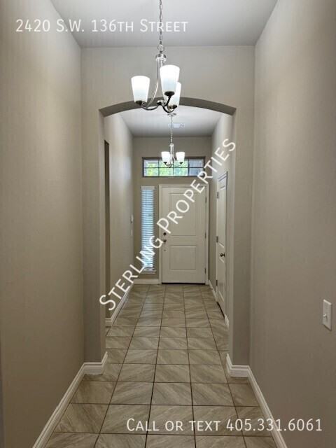 2420 Sw 136th St - Photo 4 of 39