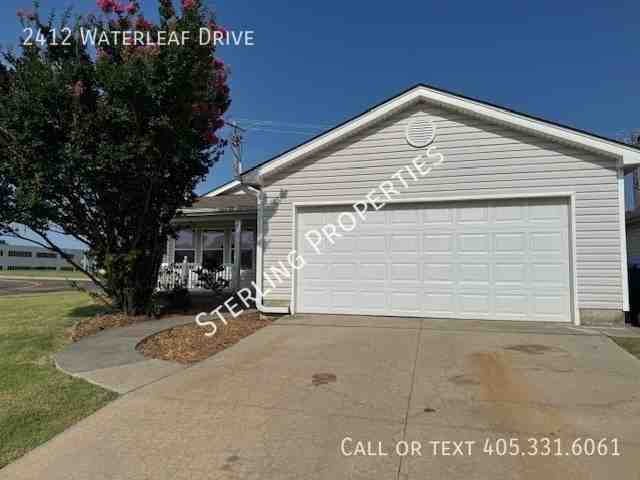 2412 Waterleaf Dr - Photo 2 of 30