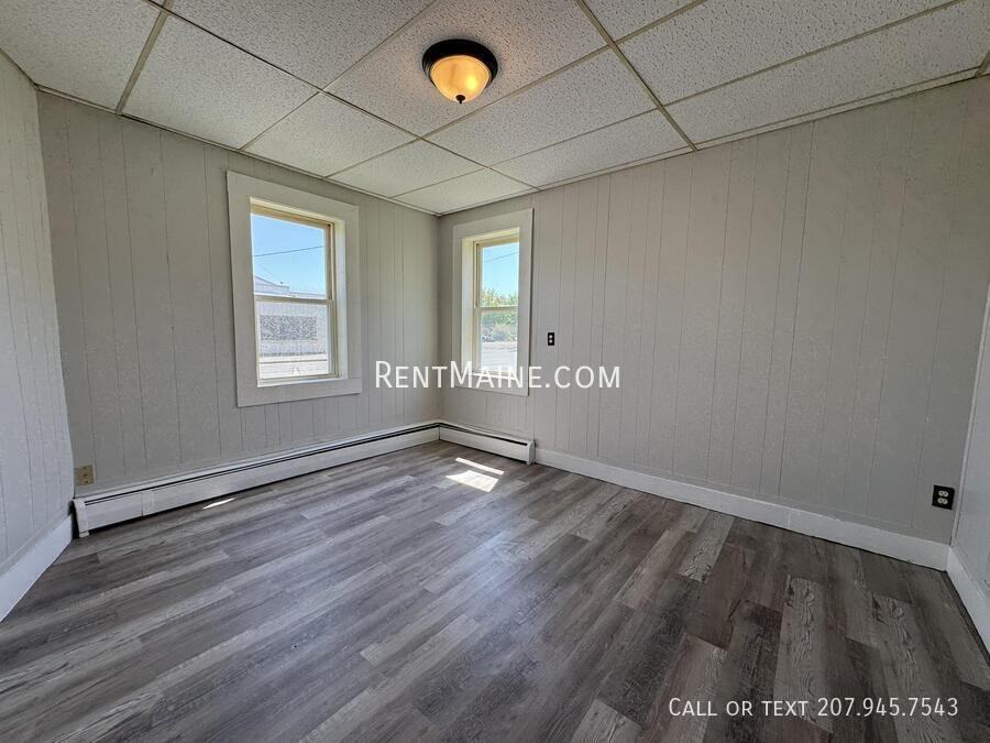 172 College Ave #1 - Photo 6 of 12