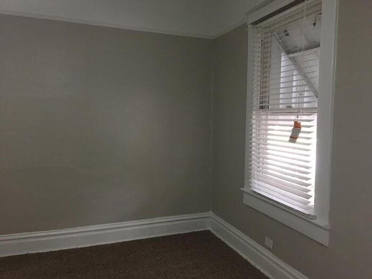 1001 Beaufort St - Photo 3 of 6