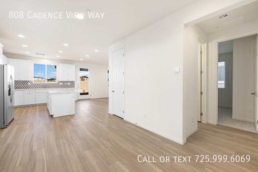 808 Cadence View Way - Photo 5 of 34
