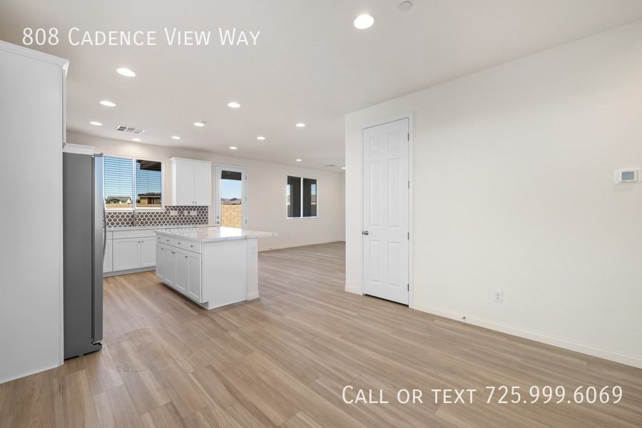 808 Cadence View Way - Photo 7 of 34