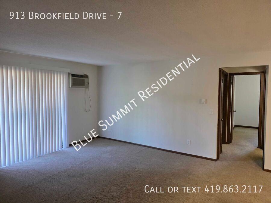 913 Brookfield Dr #7 - Photo 6 of 18