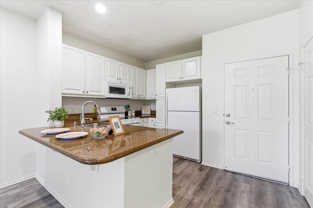 Glendora Park Place Apartments - Photo 7 of 50