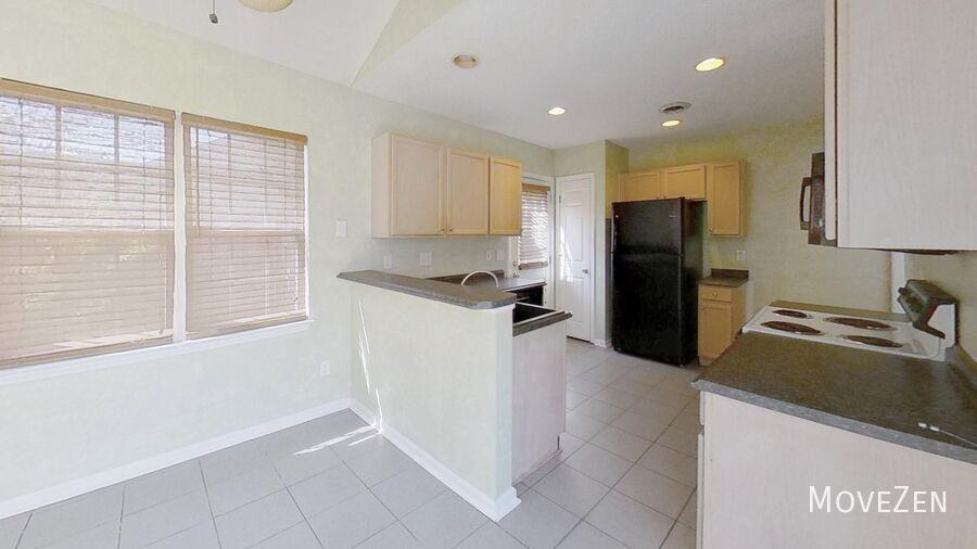 2406 Sapling Cir - Photo 5 of 18