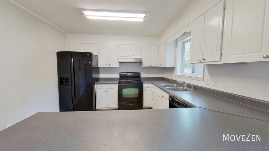 510 Wesley Dr - Photo 5 of 42