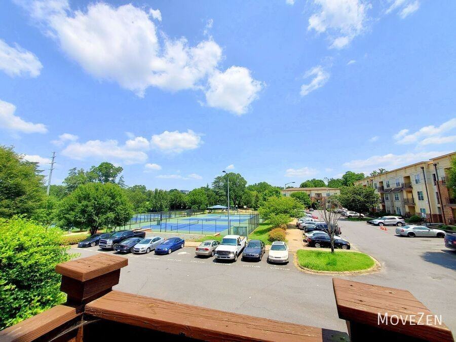 827 Seigle Point Dr - Photo 6 of 48