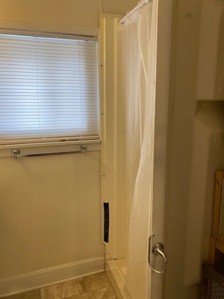 688 Market St - Photo 6 of 6