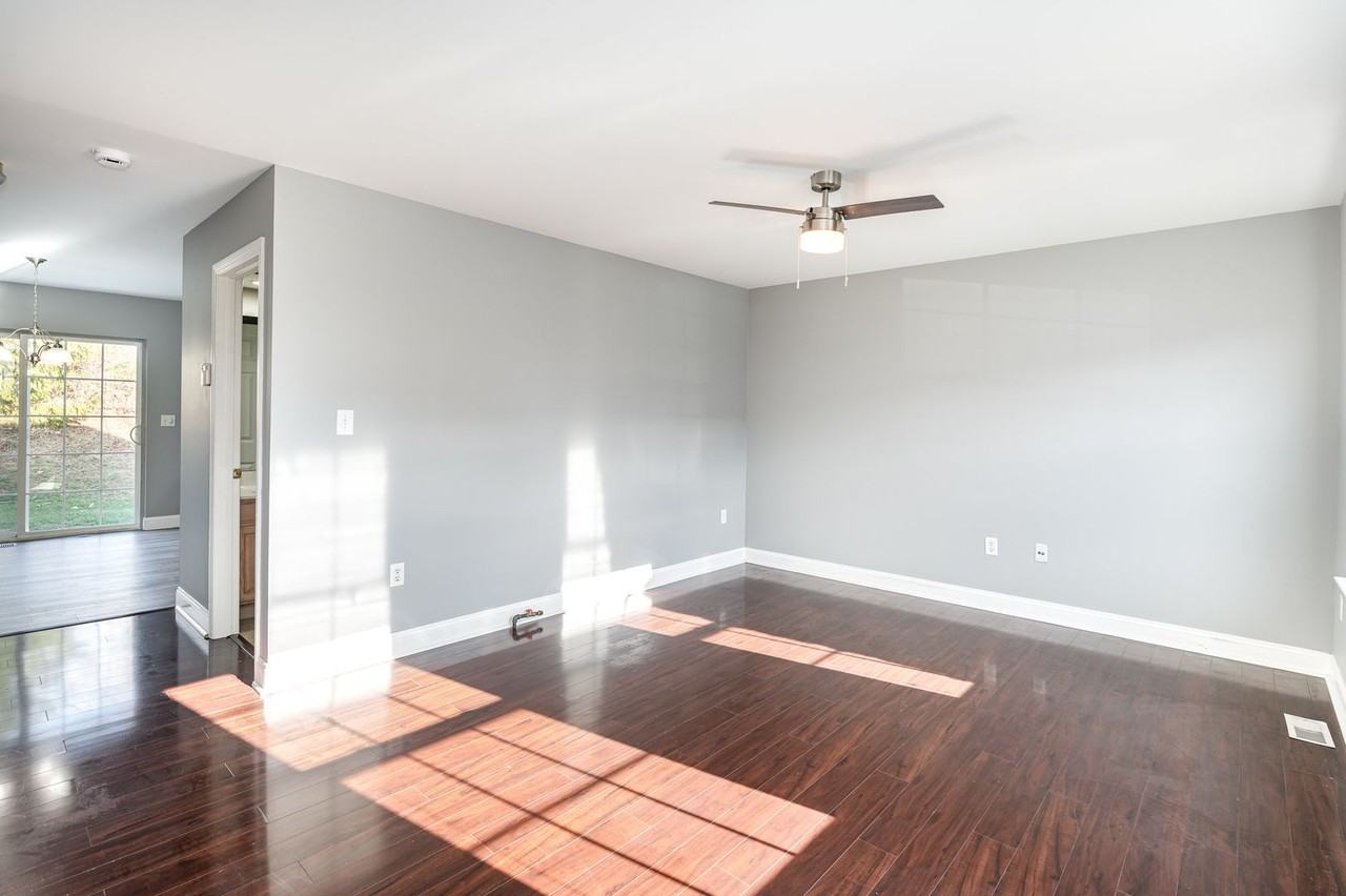 247 Buckley Dr - Photo 6 of 31