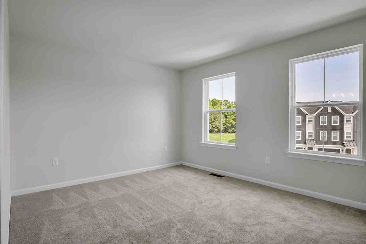 10 Morgan Cir - Photo 6 of 13