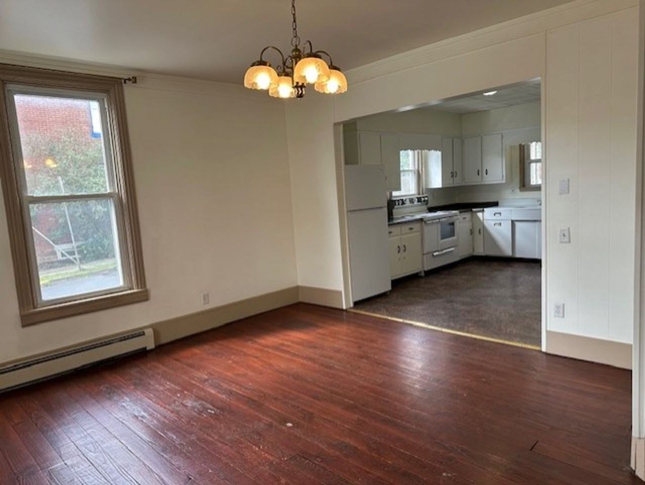 403 N 4th St - Photo 2 of 17