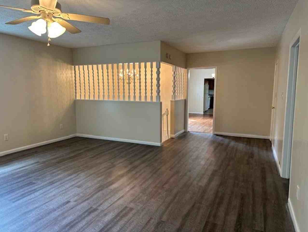 891 N 4th St - Photo 6 of 17