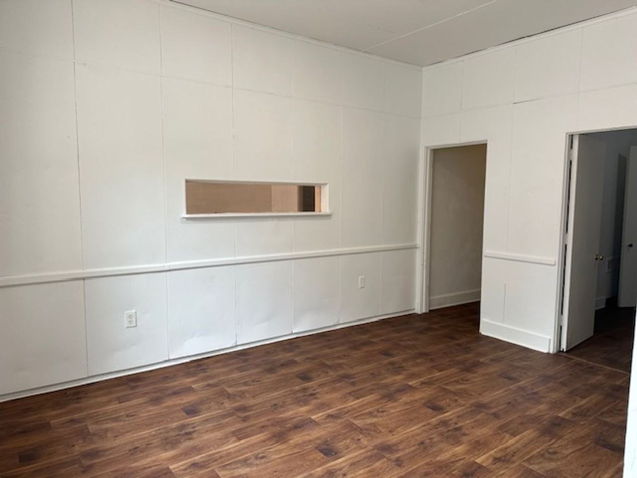 410 S George St #1L - Photo 3 of 8