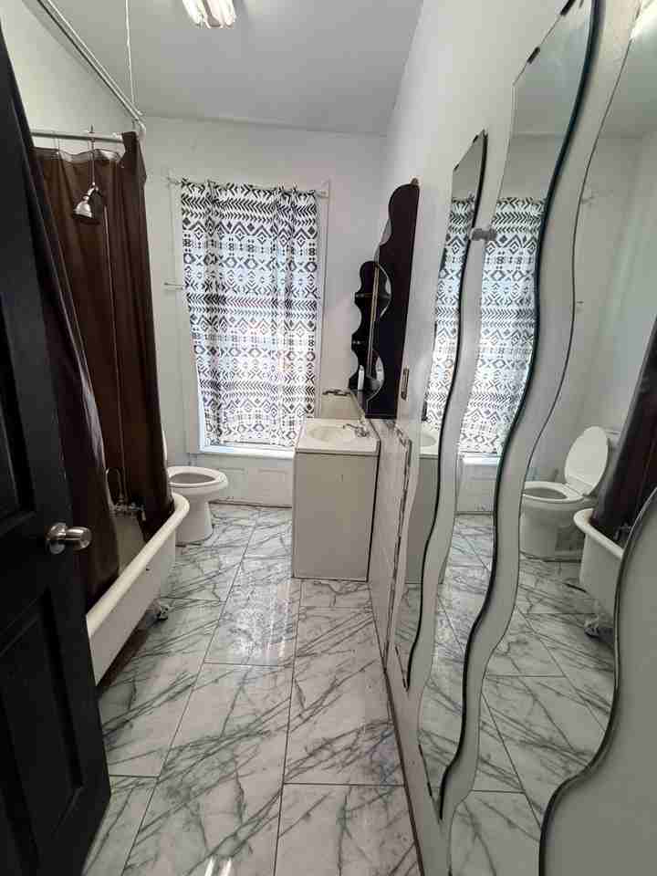 562 Macon St #2 - Photo 5 of 5
