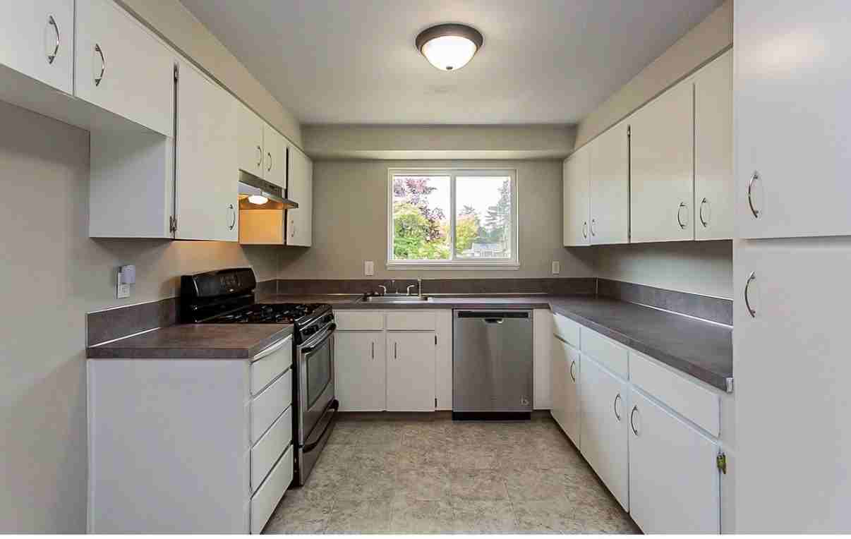 11740 Sw 92nd Ave #NA - Photo 5 of 14