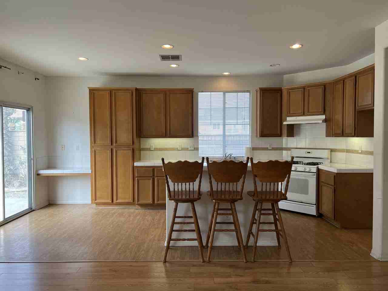 2427 Kellogg Ct #NA - Photo 4 of 28