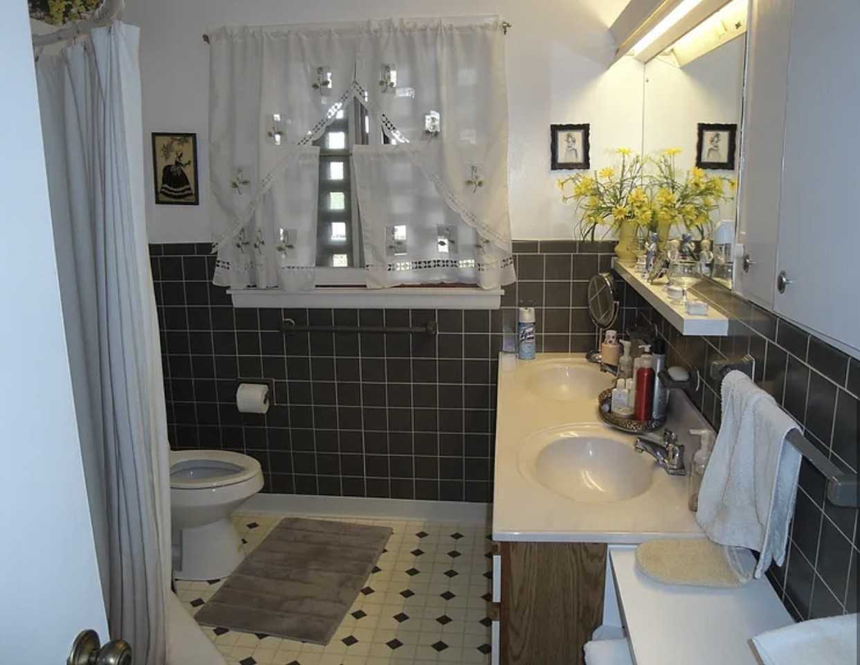 2205 N Country Club Dr #NA - Photo 6 of 7