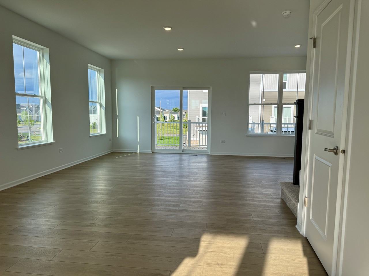 14940 S Mccarthy Cir #1 - Photo 3 of 12