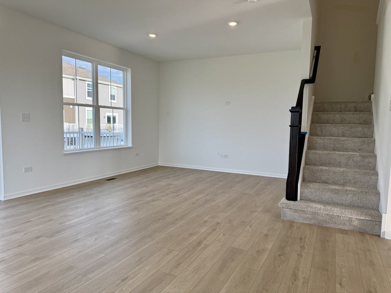 14940 S Mccarthy Cir #1 - Photo 5 of 12