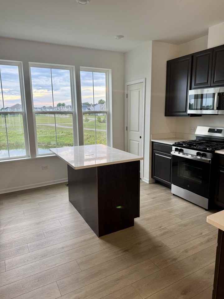 14940 S Mccarthy Cir #1 - Photo 6 of 12