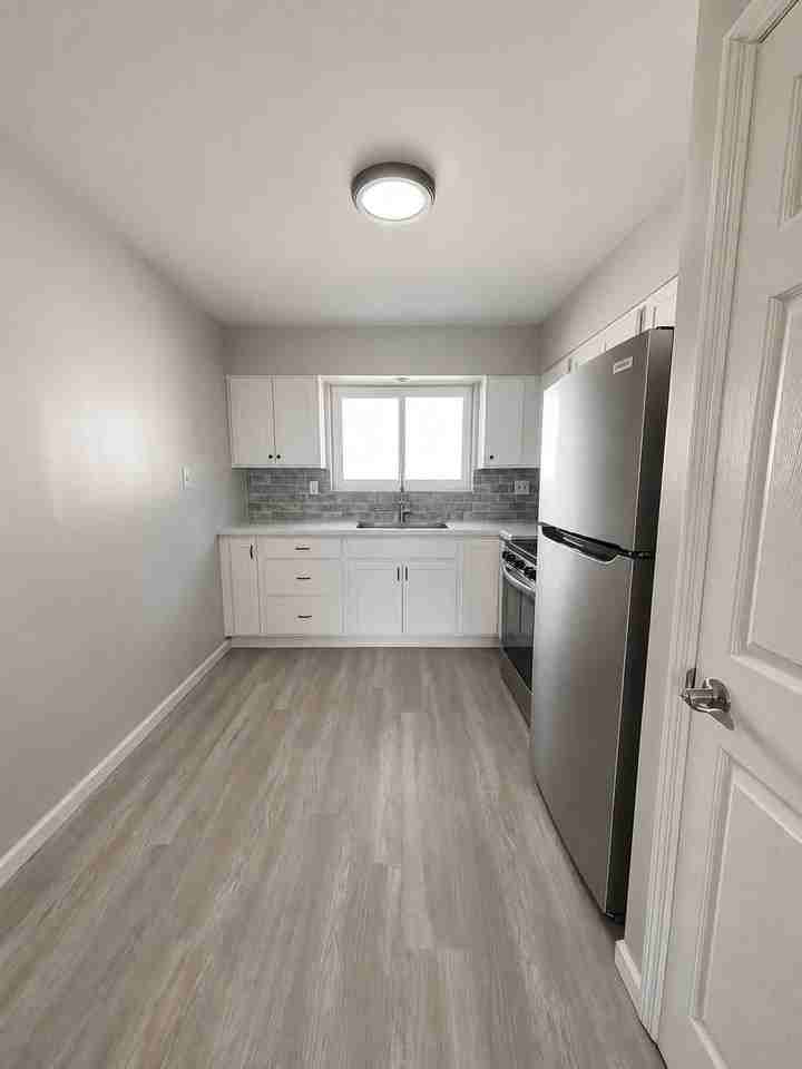 201 E Main St #1 - Photo 2 of 16