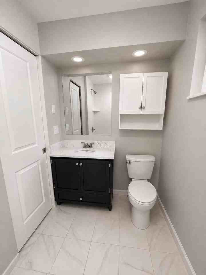 201 E Main St #1 - Photo 3 of 16