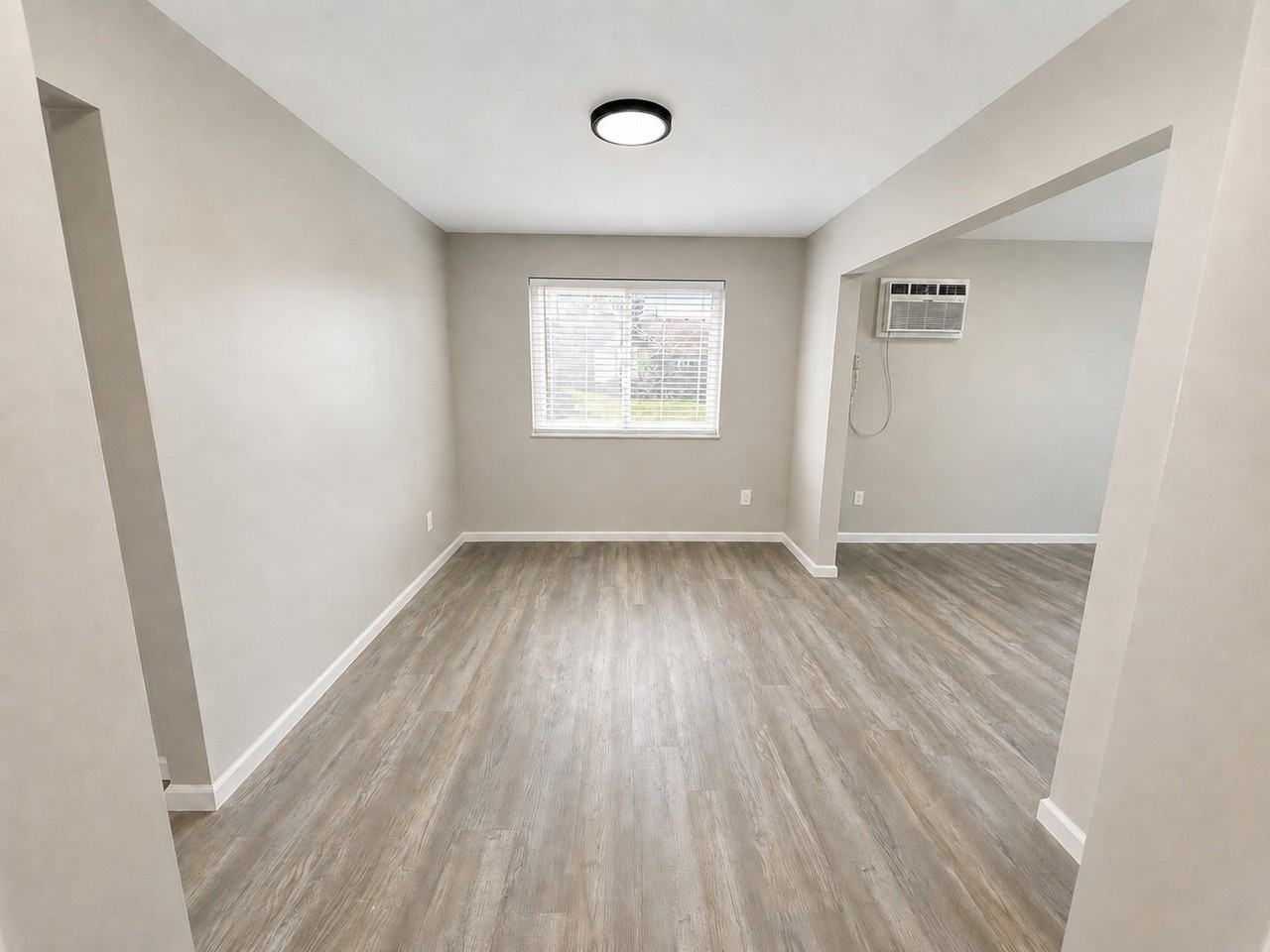 201 E Main St #1 - Photo 7 of 16