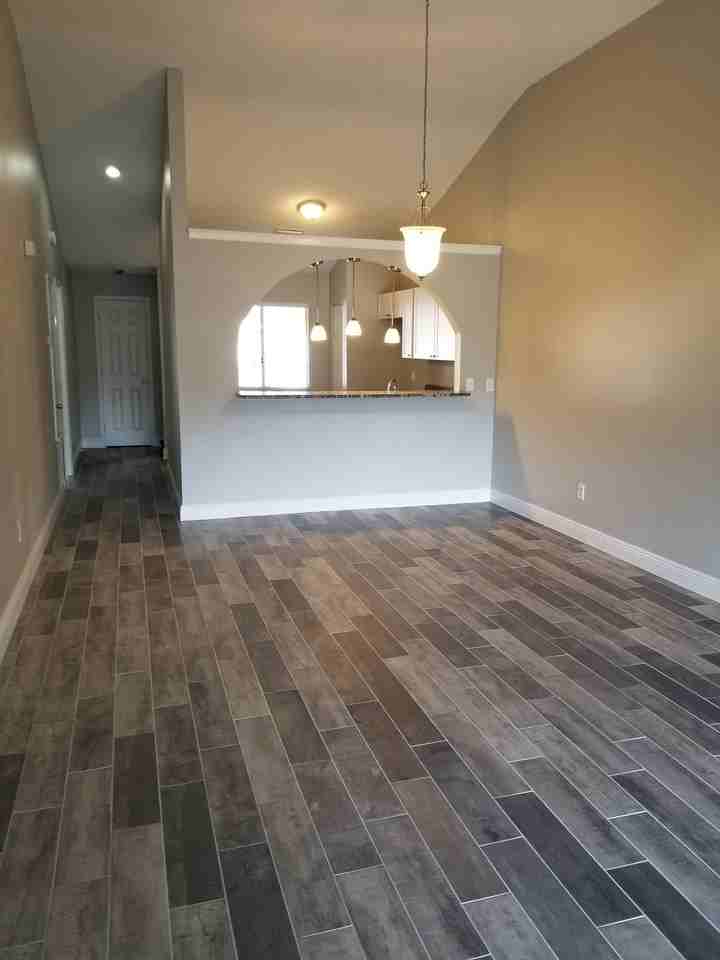 3320 Laurel Dale Dr #NA - Photo 4 of 18
