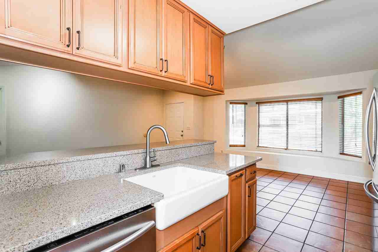 6537 N Greenview Ave #NA - Photo 2 of 4
