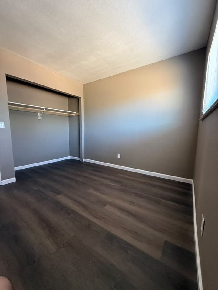 7436 Della Cir #7436 - Photo 3 of 10