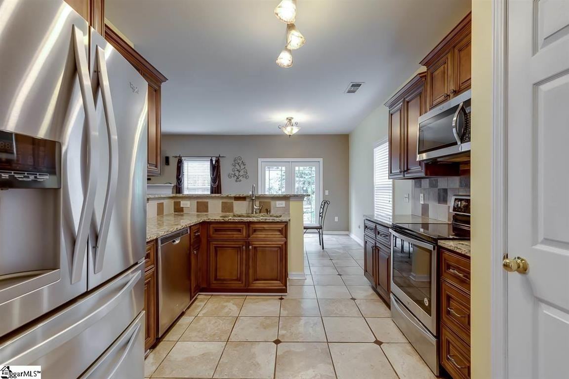 14 Farm Brook Way #NA - Photo 4 of 31