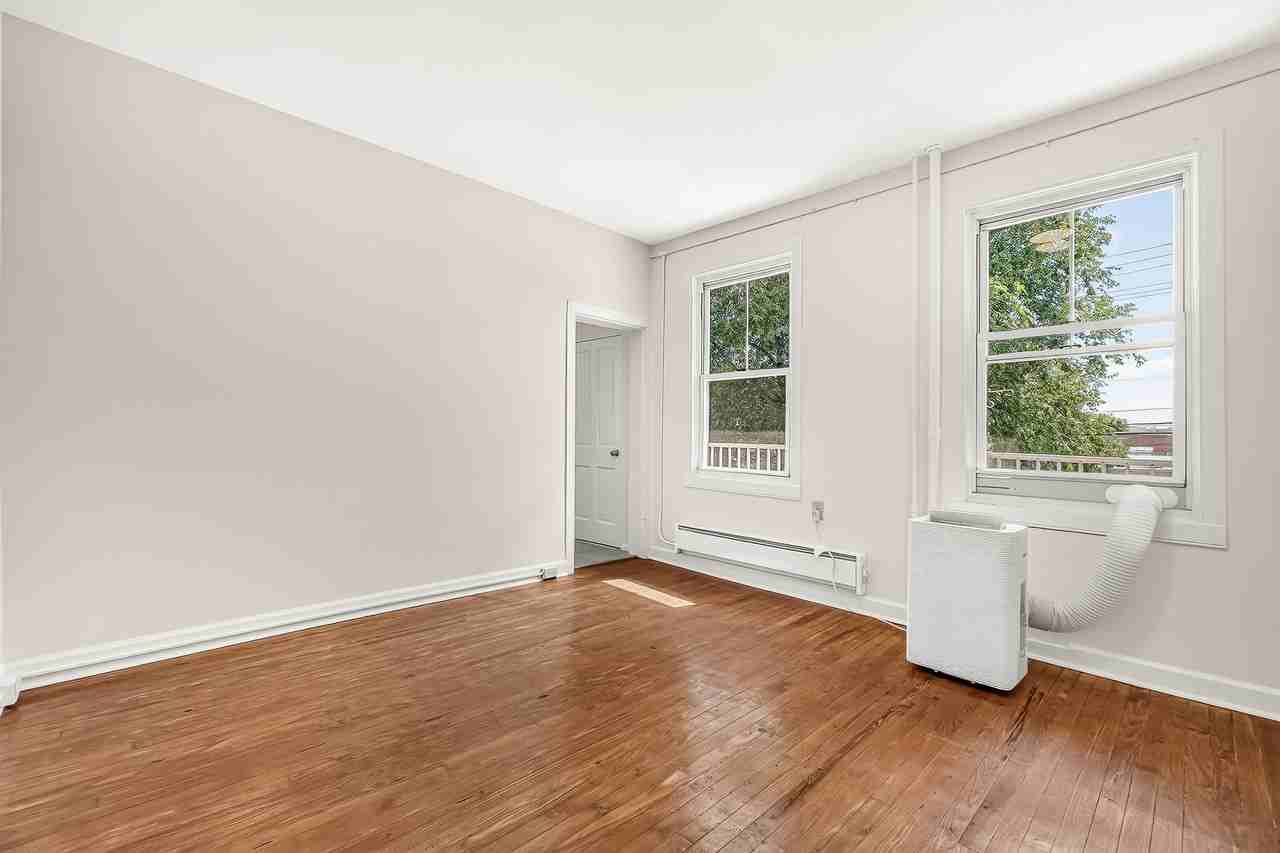 243 E 2nd St #4 - Photo 7 of 27