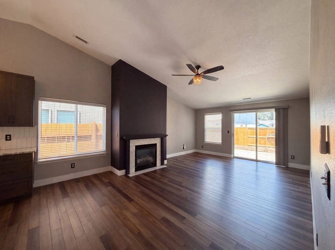 141 W 13th St #NA - Photo 2 of 13
