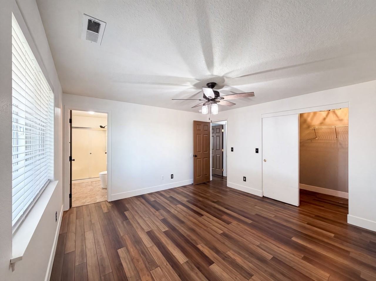 141 W 13th St #NA - Photo 7 of 13