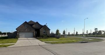 featured image of 4504 Centennial Ridge Dr #NA