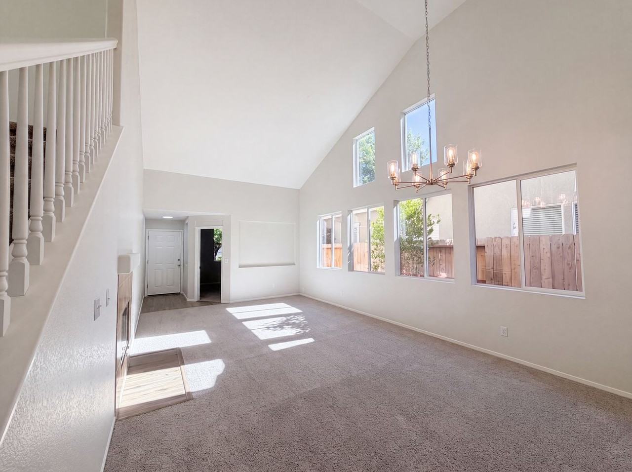 1571 Arcola Ave #NA - Photo 3 of 18