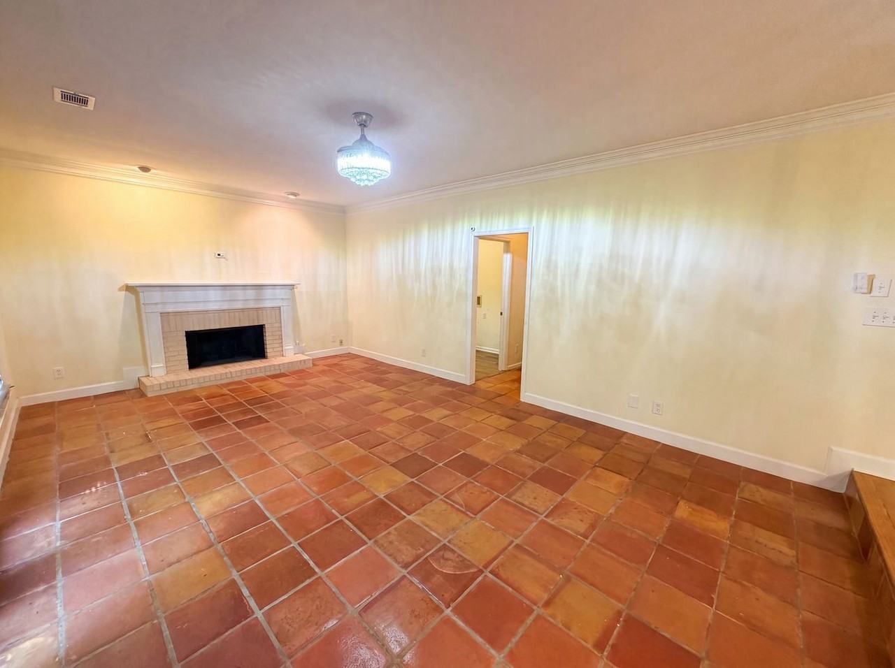 645 Laurel Wood Dr Sw #NA - Photo 2 of 15