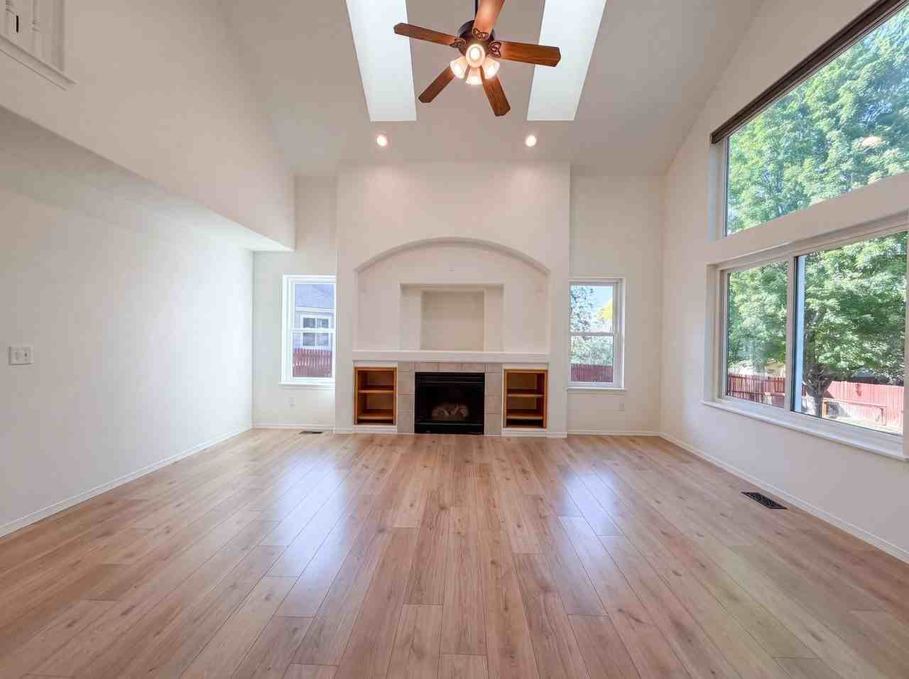 10563 Falcon St #NA - Photo 2 of 19