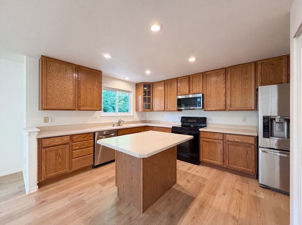 10563 Falcon St #NA - Photo 3 of 19