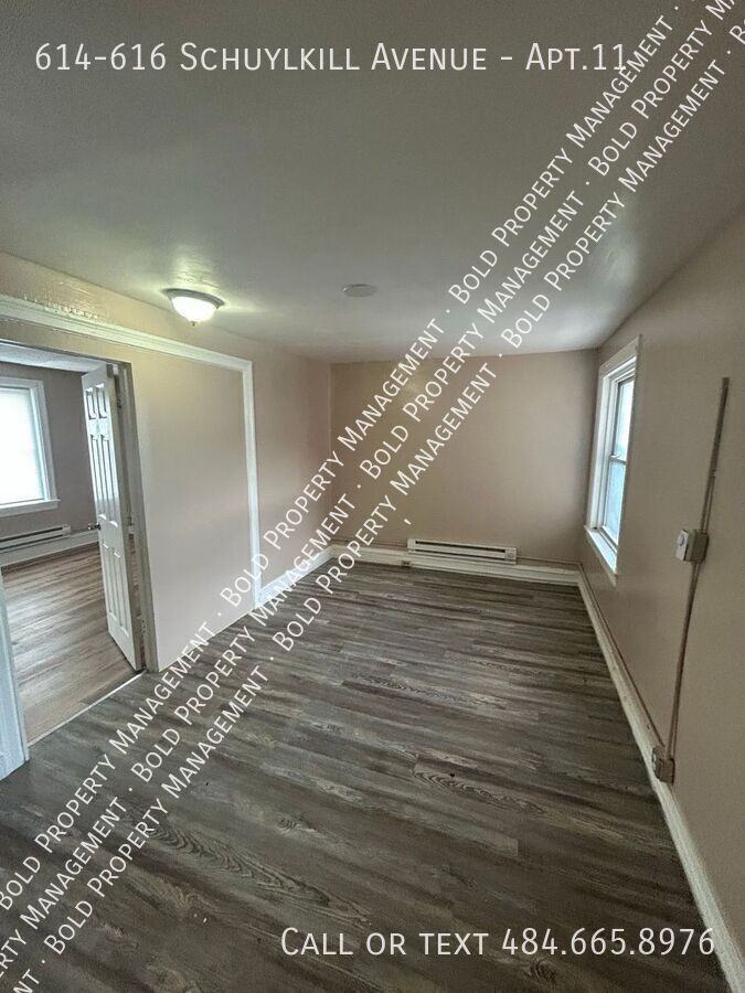 614 Schuylkill Ave #11 - Photo 3 of 6