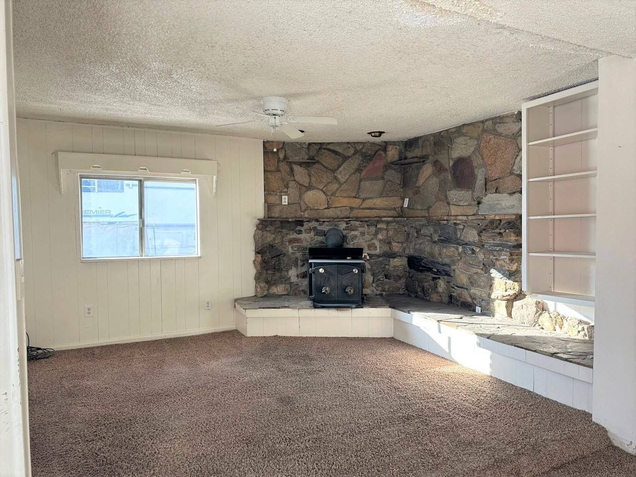 813 E Center St #A - Photo 6 of 23