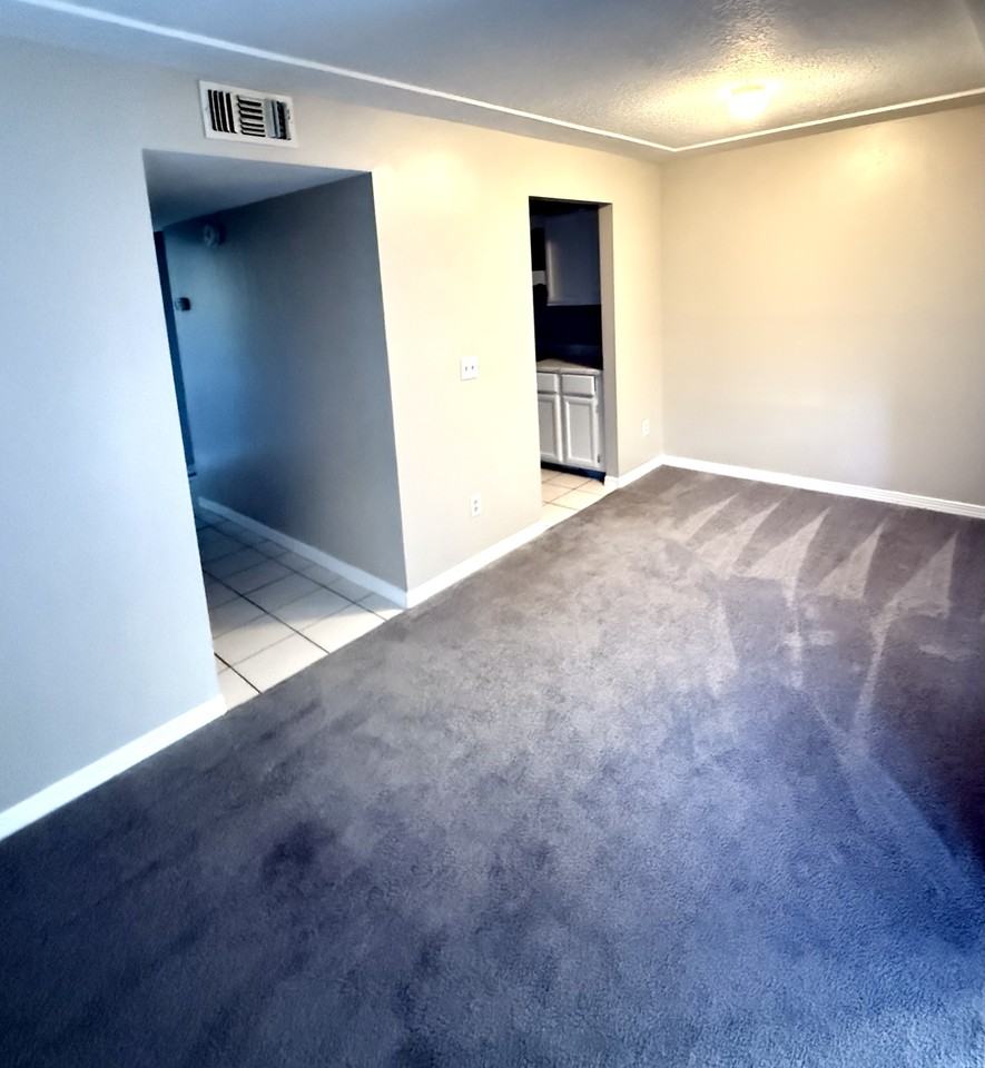 467 Crabapple Ct #1A - Photo 6 of 18