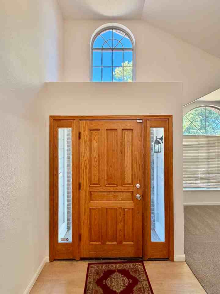 5663 Montclair Cir #1 - Photo 3 of 31