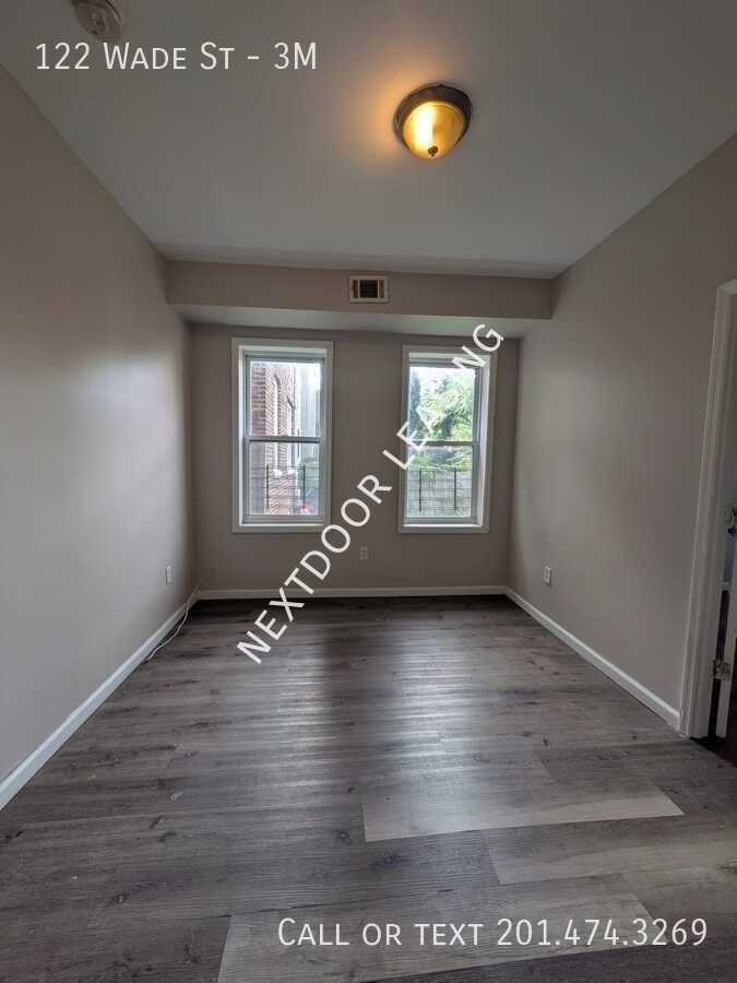 122 Wade St #3M - Photo 7 of 7